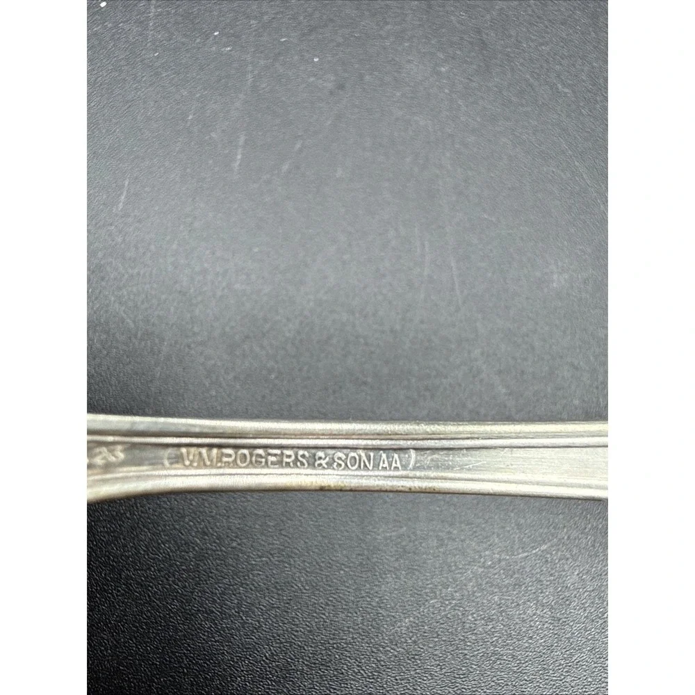 Wm Rogers & Son Sugar Spoon‎ Mayfair Pattern Silverplate
